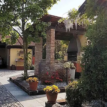 La Cascina Di Monia E Mario