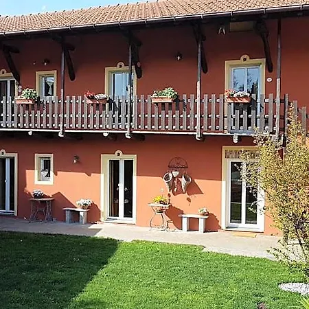 La Cascina Di Monia E Mario Borgo Ticino