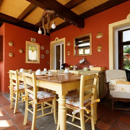 La Cascina Di Monia E Mario