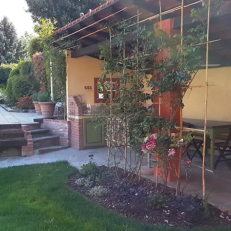 Bed & Breakfast La Cascina Di Monia E Mario