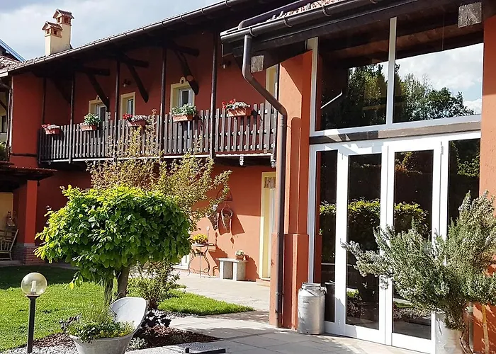 Bed & Breakfast La Cascina Di Monia E Mario Borgo Ticino