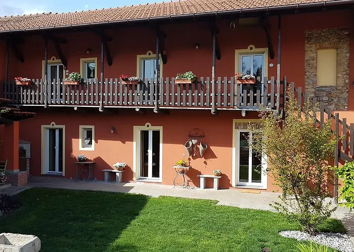 La Cascina Di Monia E Mario Bed & Breakfast