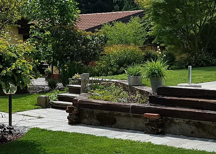 住宿加早餐酒店 La Cascina Di Monia E Mario Borgo Ticino